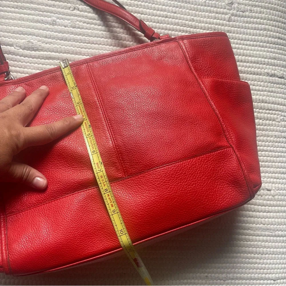 Coach 29898 RED COACH Park Patent Leather Carrie Tote Handbag Pebble Leather